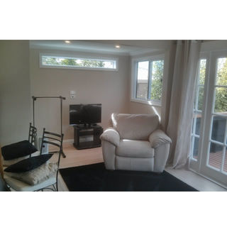 A TV nook brought up to spec